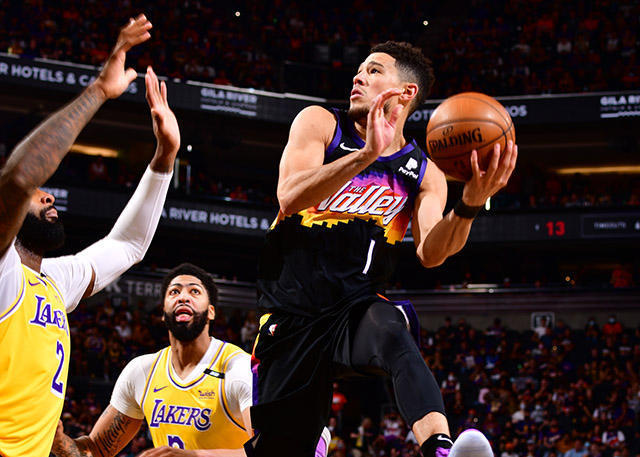  艾顿22+15太阳主场零封灰熊  